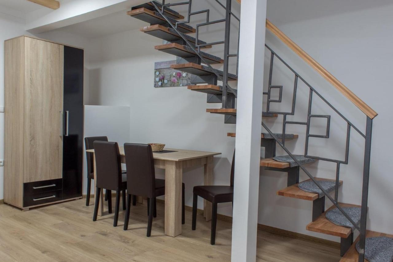 San Lux Dunavska Novi Sad Luaran gambar