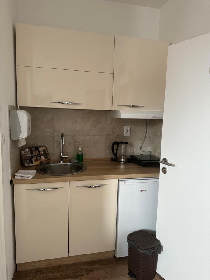 San Lux Dunavska Novi Sad Luaran gambar