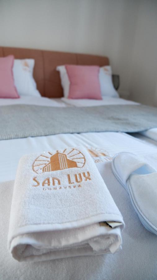 San Lux Dunavska Novi Sad Luaran gambar