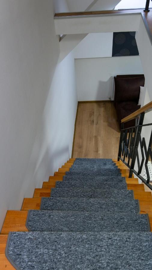San Lux Dunavska Novi Sad Luaran gambar